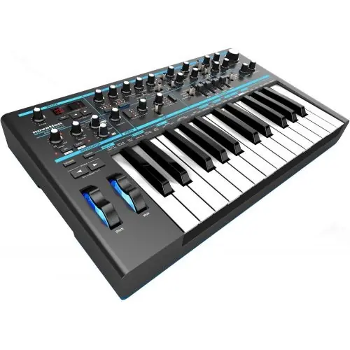 Super okazja Novation Bass-Station 2 klawiatura sterująca