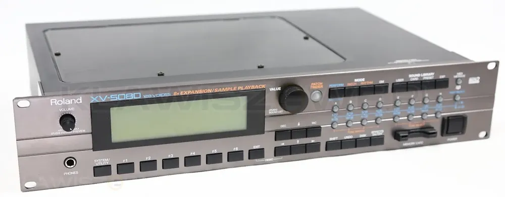 ROLAND XV-5080 Oferta