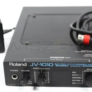 Łatwy zwrot ROLAND JV-1010