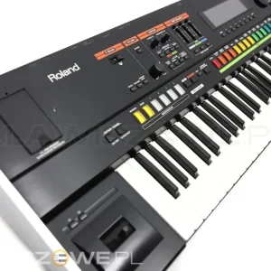 Łatwy zwrot ROLAND JUPITER 50