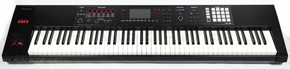 ROLAND FA-08 Hit cenowy